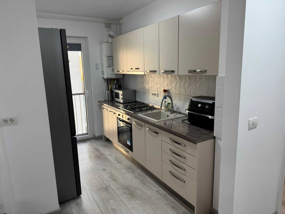 Apartament modern- 3 camere ARAD-etj. 4/11 , bl 5 an constructie 2023