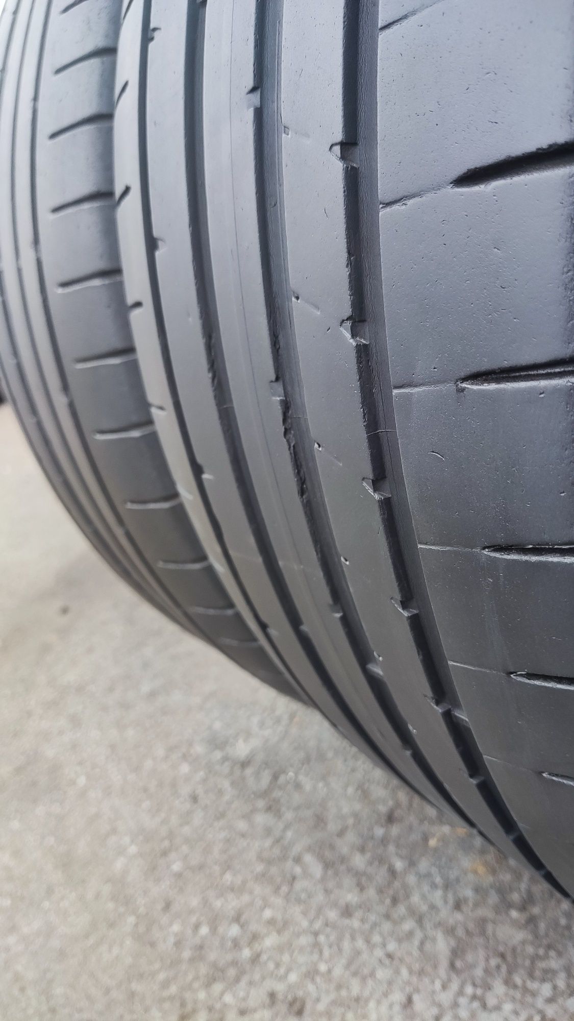 4бр. летни гуми 235/55/18 Dunlop SP Sport Maxx RT2, SUV
dot21
6.5mm
До