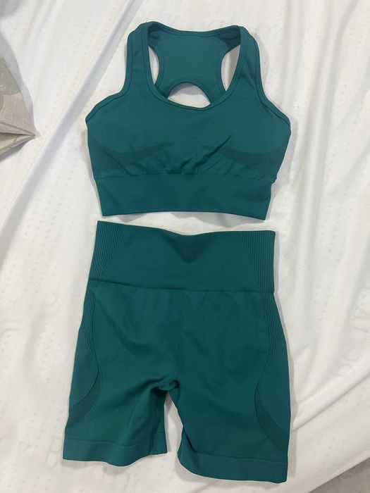 Спортен комплект