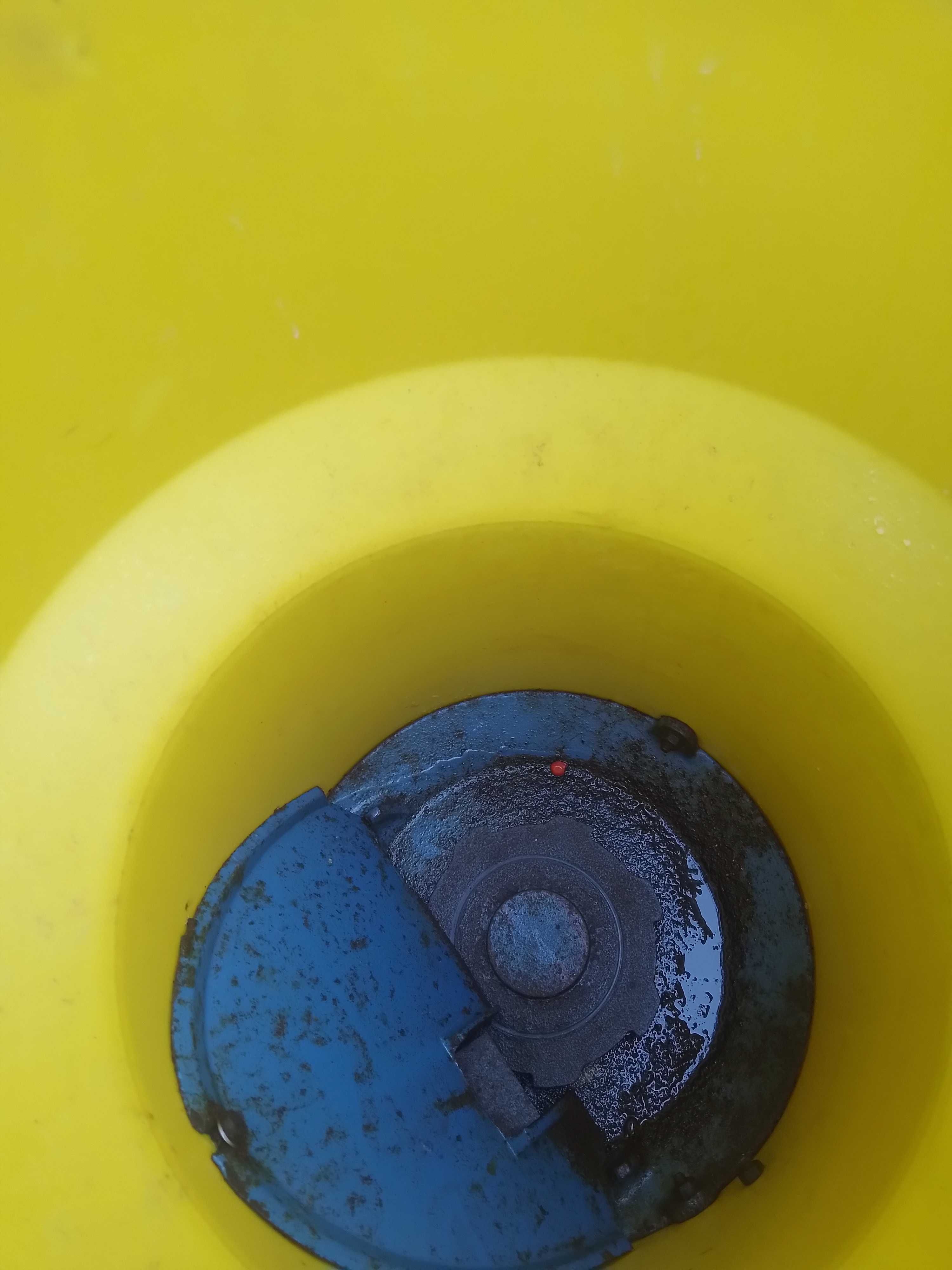 Semănătoare porumb olt 4 rînduri bob cu bob cu fetizare