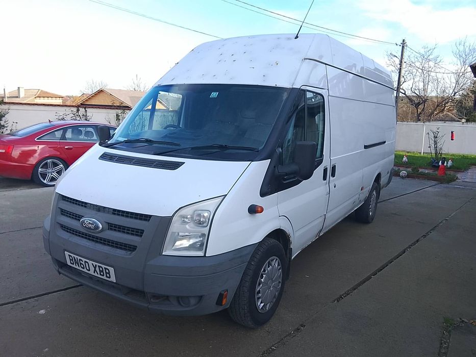 Ford Transit 2.4 Tdci 115cp / Manual 6+1/ 12.2010/ VOLAN DREAPTA