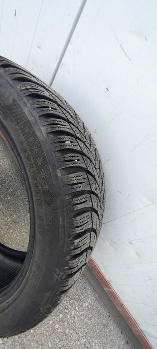 Гуми зимни Lassa Snoways 225/45 R17 94V