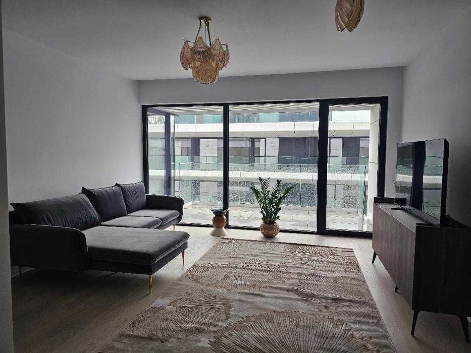 Inchiriez apartament cu 2 camere in ansamblul One Lake Club -Floreasca