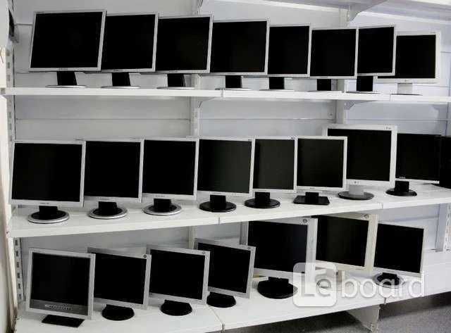 Мониторы для юристов (display) с гарантией.