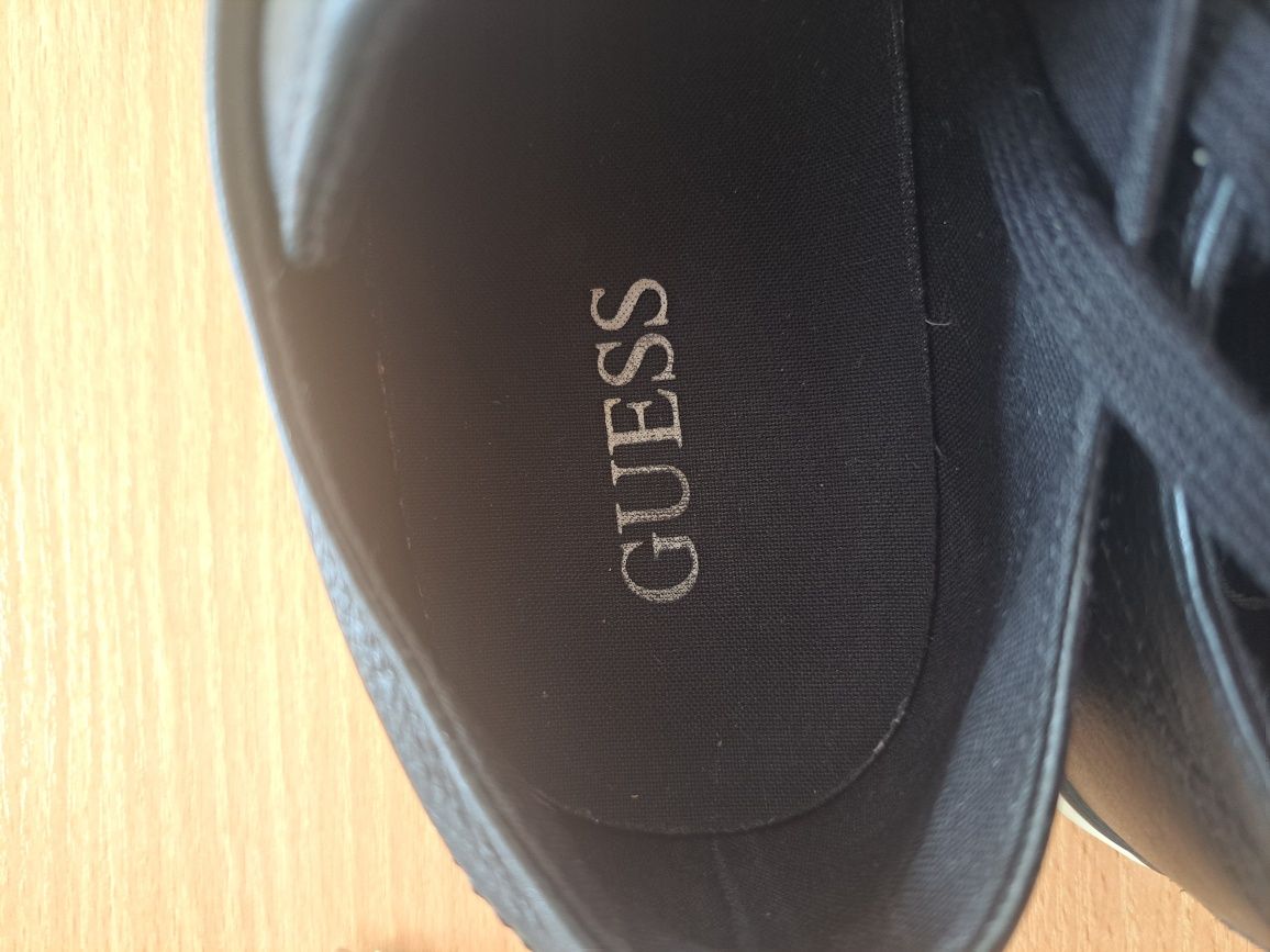Оригинални Guess