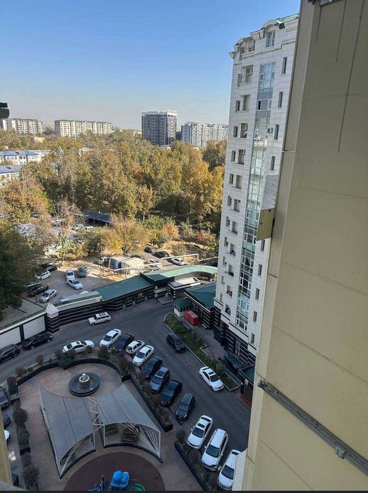 ЖК МЕГАПОЛИС. Продается квартира на юнусабаде 13квартал, 3x комнатная