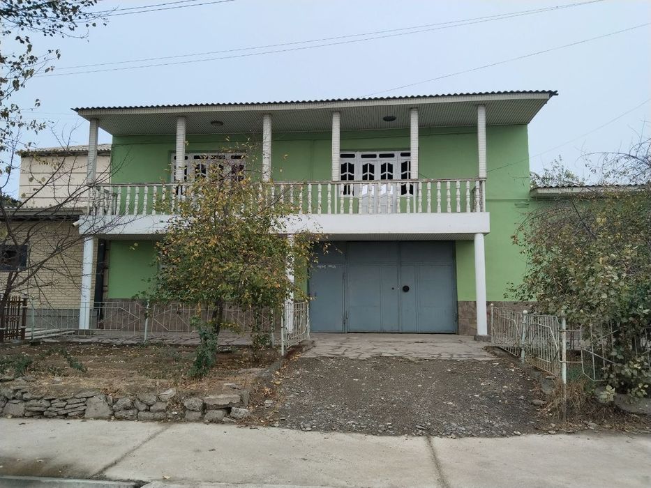 Уй сотилади. Жиззах вилояти Галлаорол туманида.