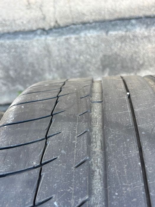 Гуми Michelin pilot sport 275/35/18 и 325/30/19