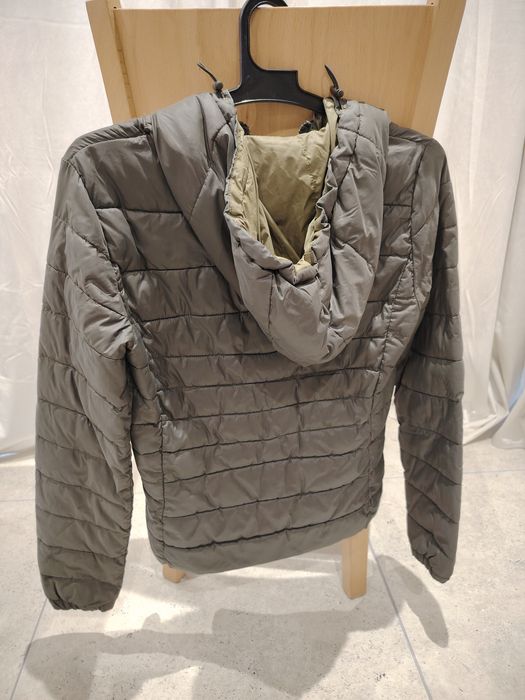 Яке Only, анцунг Balenciaga, блуза Reserved