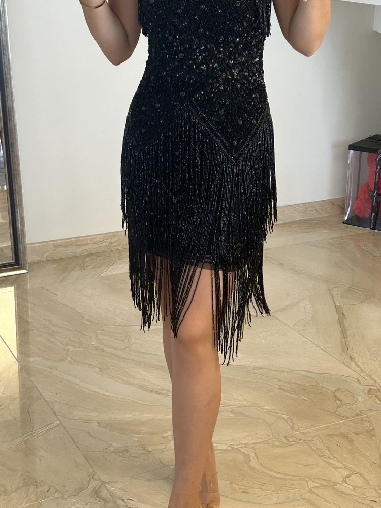 Rochie neagra nadare /inchiriat