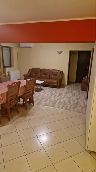 Chirie apartamnet Centru Nou 3 camere
