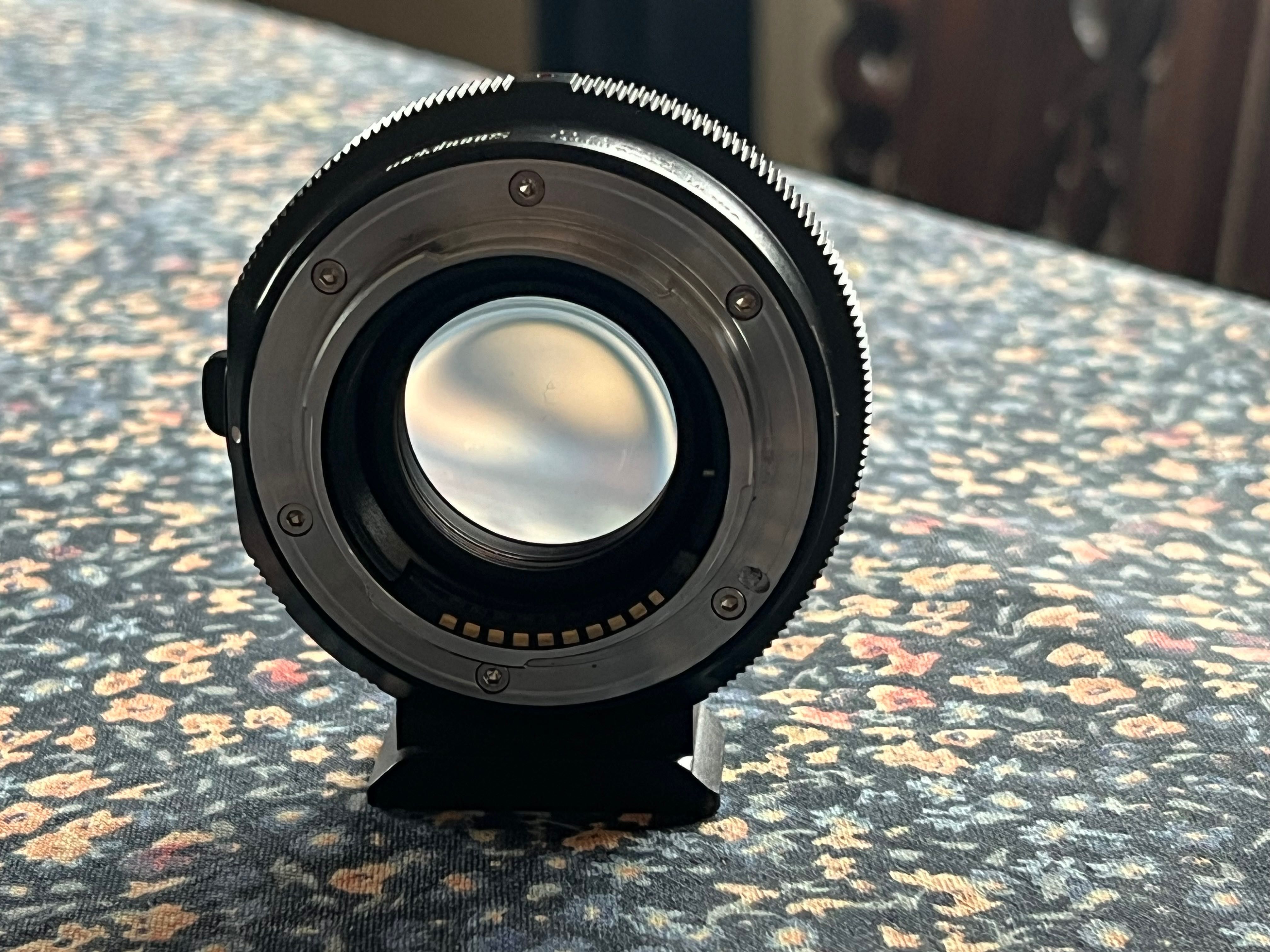 Metabones Canon EF la Sony E-mount Speed Booster ULTRA 0.71x, Negru