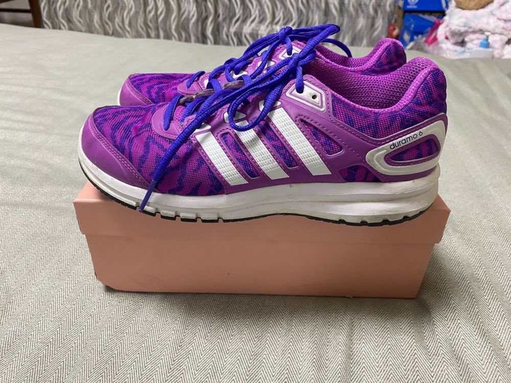 Брендовве кроссовки Nike, Adidas женские, 38 размер
