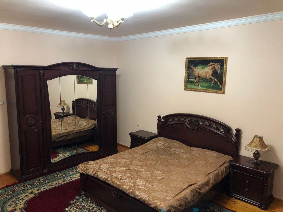 3/1/4  Яккасарой  Ракат махалля  140 м2