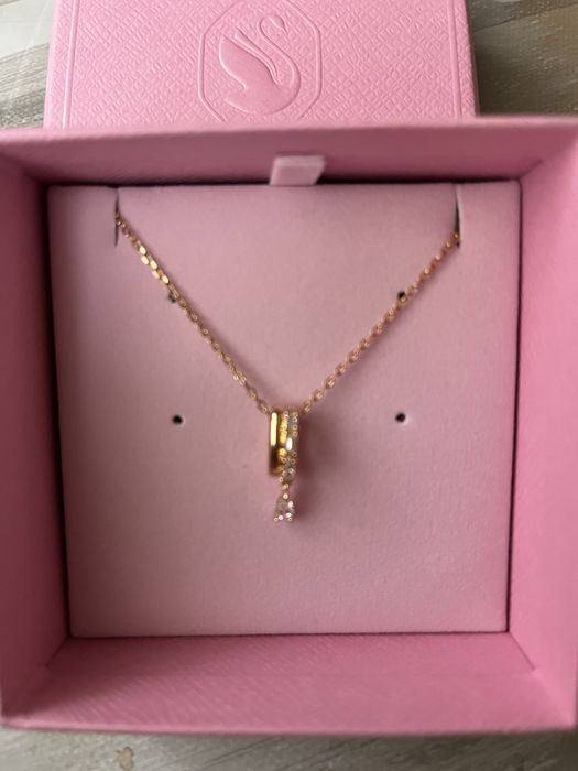 Колиета Swarovski (не са използвани)