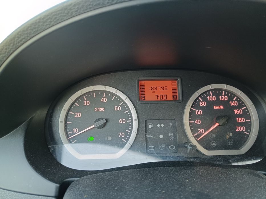 Dacia Logan MCV 1.6 mpi 5900euro