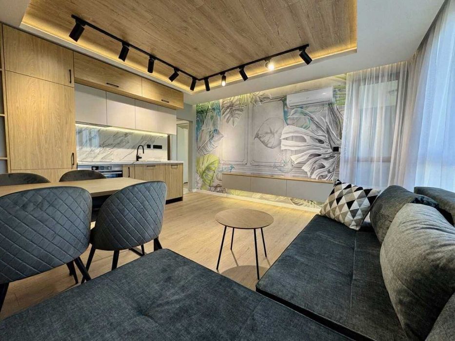 Продава се Двустаен апартамент в Пловдив, Кючук Париж - 64 кв.м за 2157 €/кв.м - Снимка #4