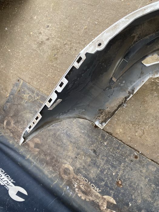 Bara spate Renault Megane 4 sedan facelift