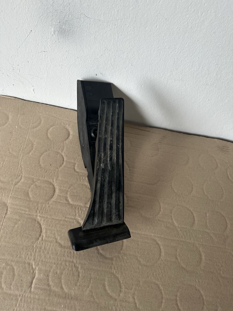 Pedala acceleratie BMW X5 E53 3.0d 218cp 6762481