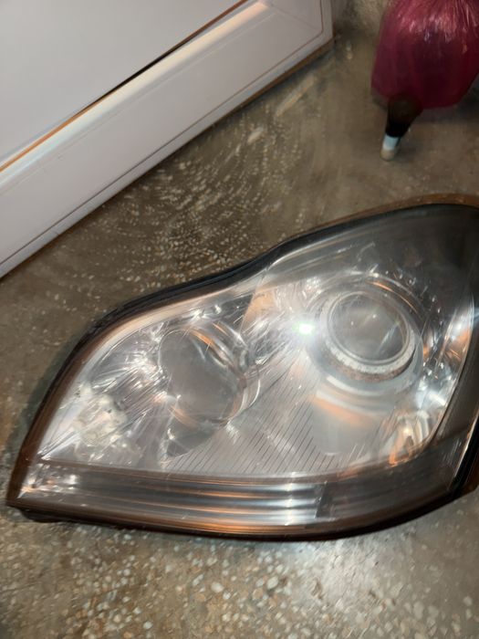 Far Stanga Mercedes GL X164 2006-2009 cu xenon impecabil original