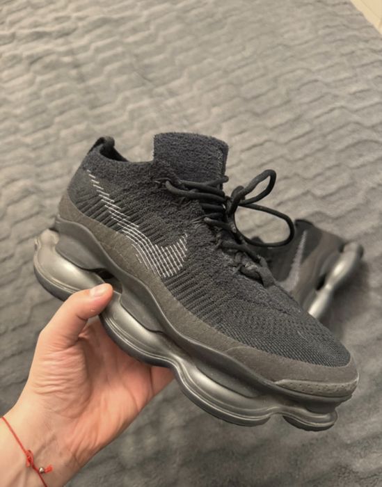 NIKE airmaxflyknit SCORPION