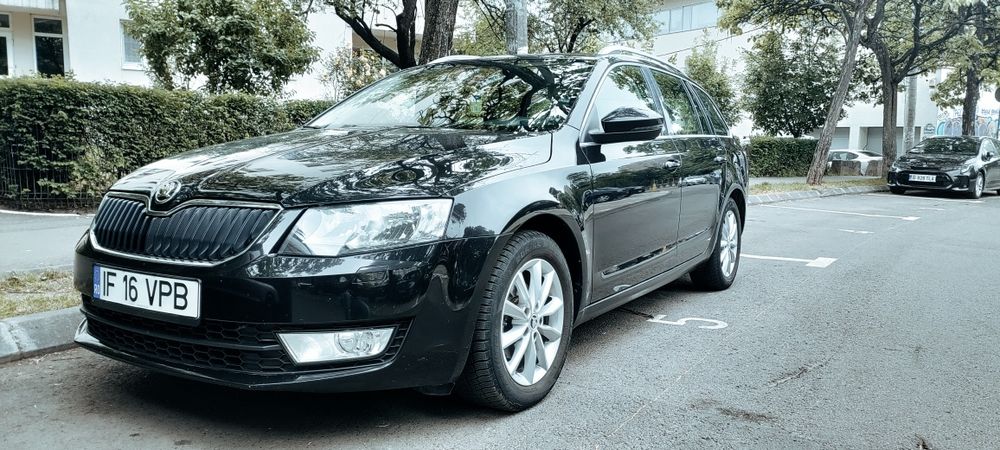 Skoda Octavia 1.2 benzină E5 dsg 7 viteze automată înmatriculată