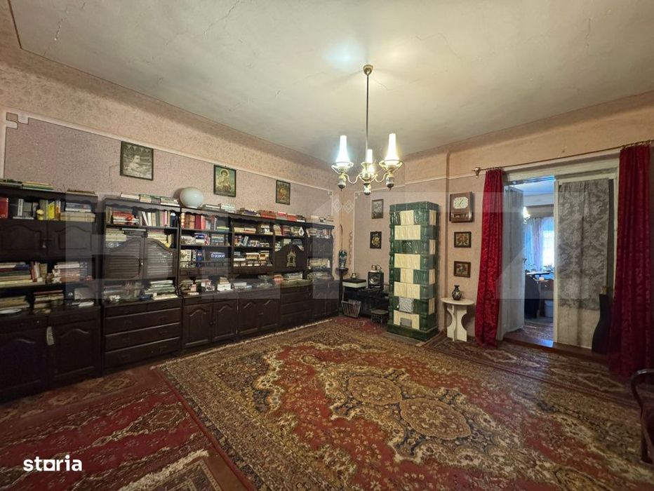 Casa cu 4 camere, 170mp si teren de 1488mp in MANERĂU