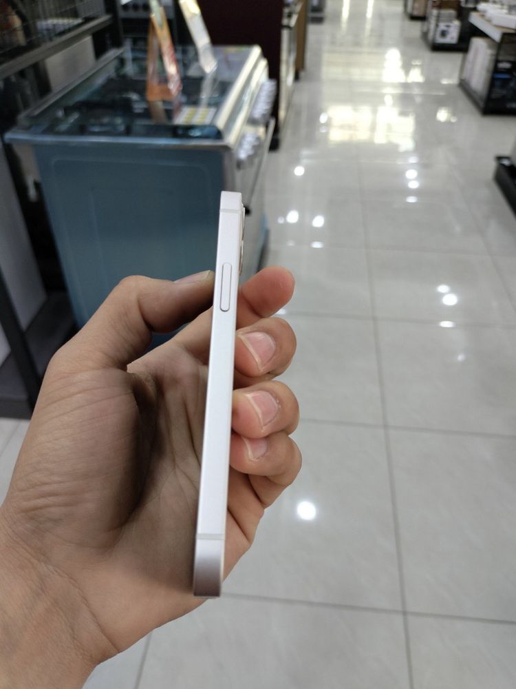 iPhone 12 mini sotiladi