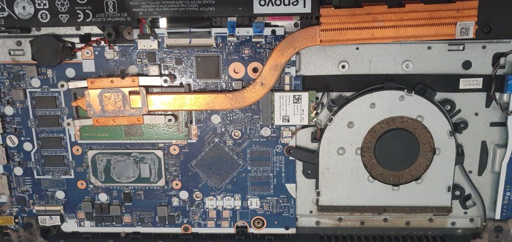 Reparatii laptopuri si calculatoare