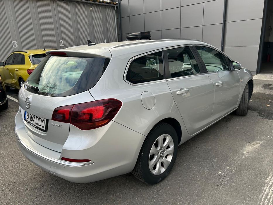 Opel Astra J 2015