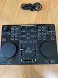 DJ контролер / микс пулт / миксер Behringer