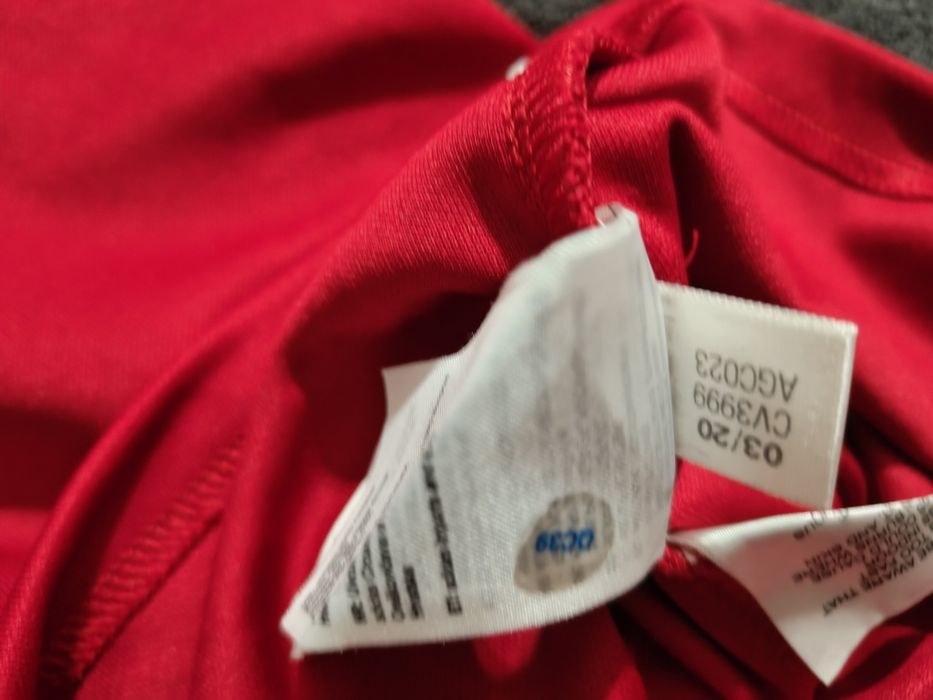 Адидас , Adidas червена спортна блуза с цип