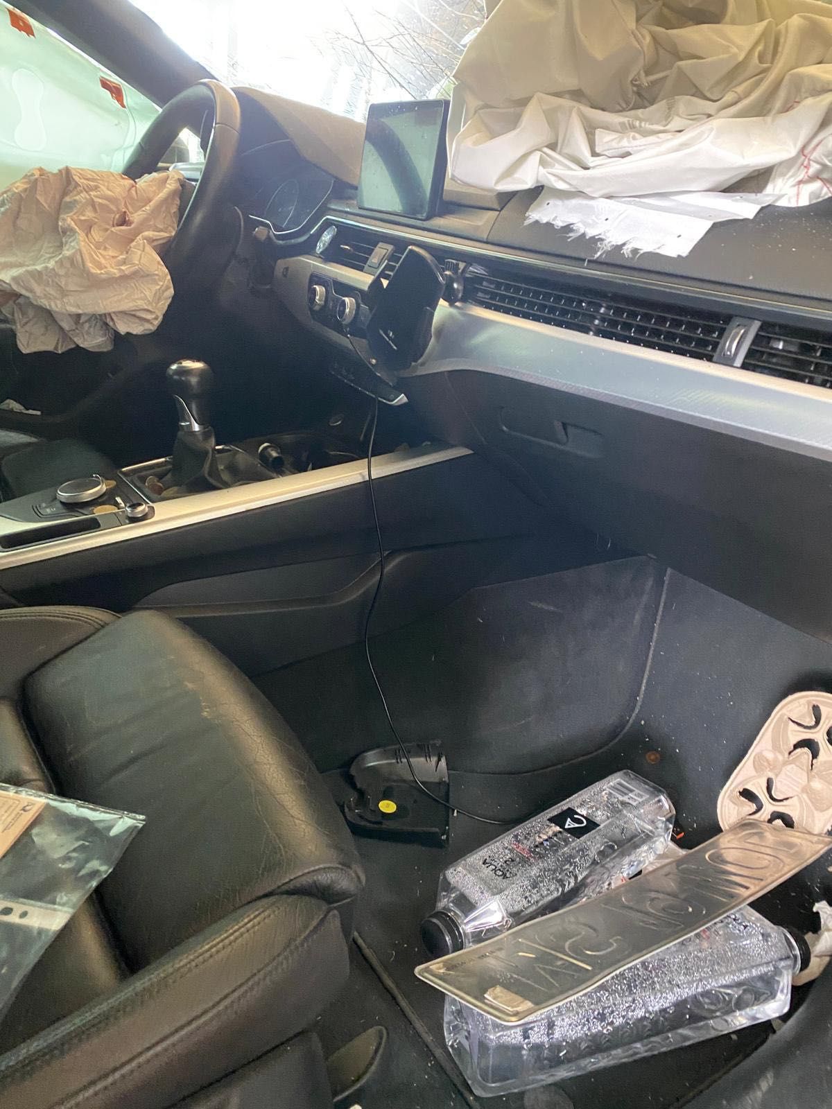 Audi a5 2017 avariat VÂND SAU SCHIMB CU JEEP