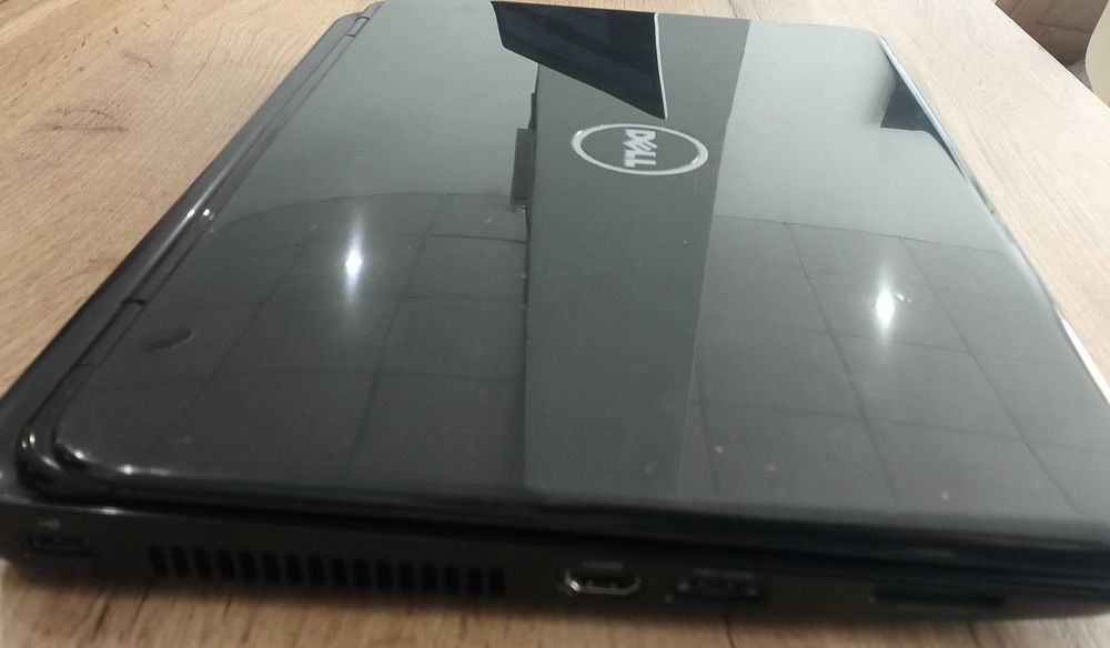 Dell Inspiron i7 2.2Ghz