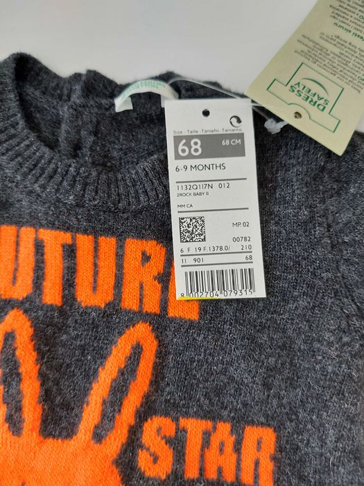 Бебешки пуловер Benetton 68 см.