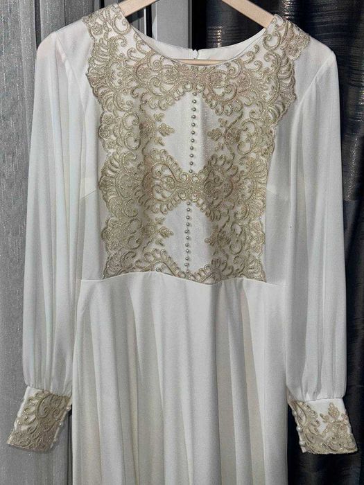 Белое Свадебное  Платье