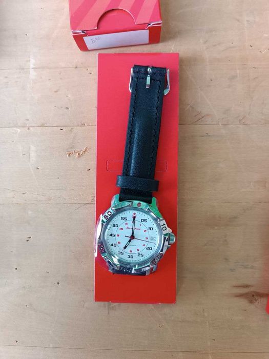 продам фирменные командирские часы