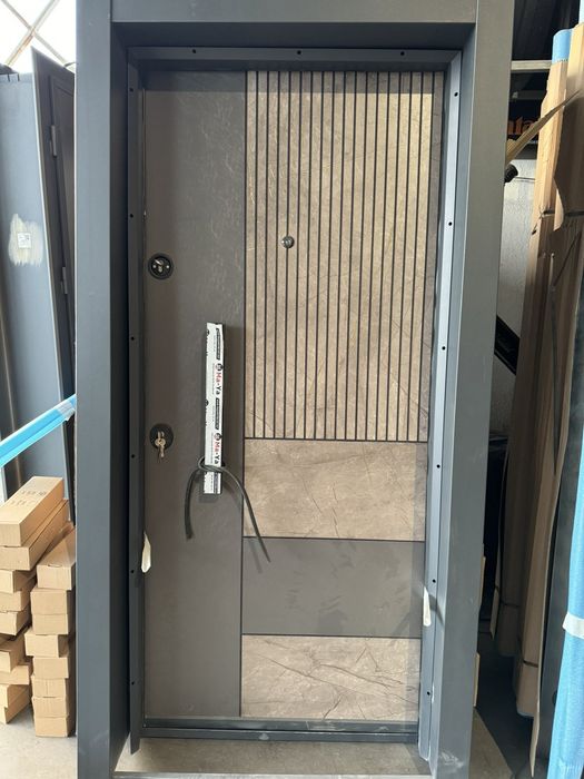 Продава се Гараж / Паркомясто в Асеновград - 480 кв.м за 1 €/кв.м - Снимка #7