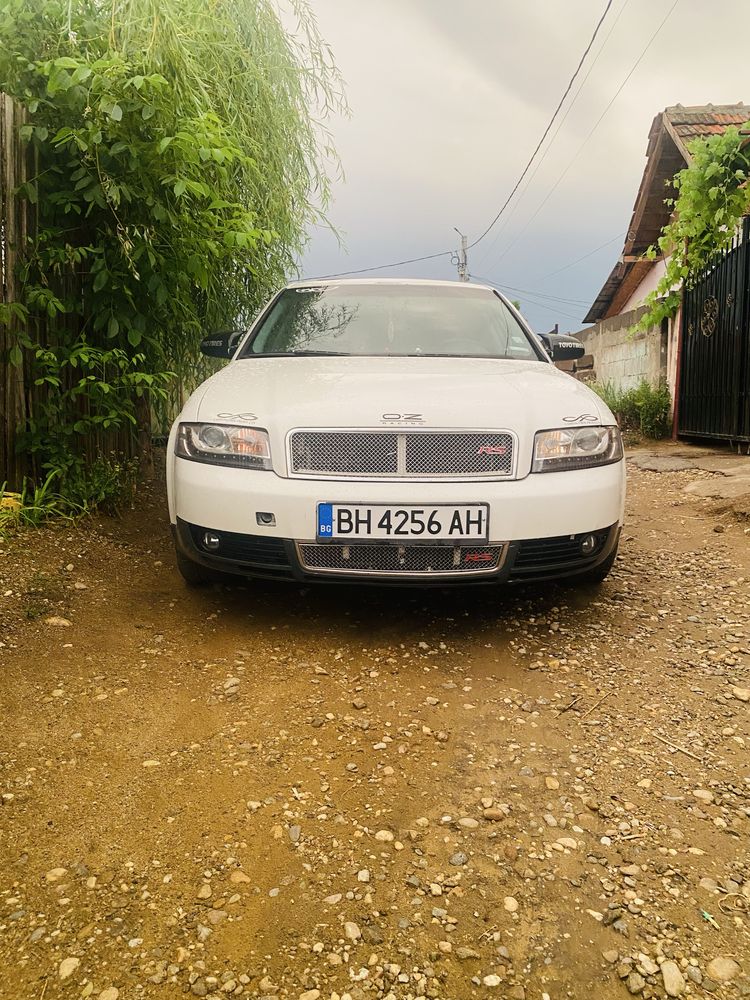 Vand audi a4 b6 mai mult detali la telefon