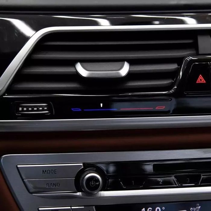 Щипка духалка парно бмв Г11 Г12  BMW G11 G12 7  въздуховод климатик