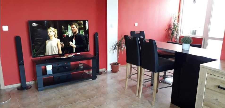 Дава се под наем Двустаен апартамент в София, Дианабад - 76 кв.м за 360 € - Снимка #1