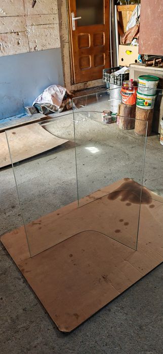 Sticla curbata pt.vitrine frigorifice