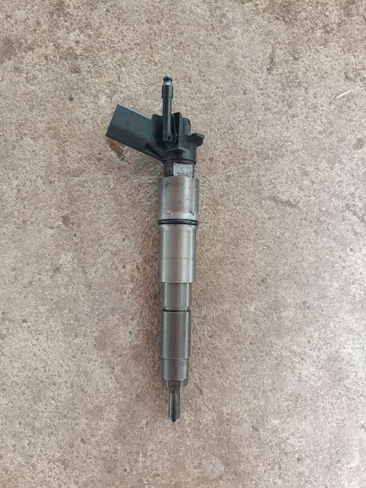 Injector BMW 3.0 M57  231 cp
