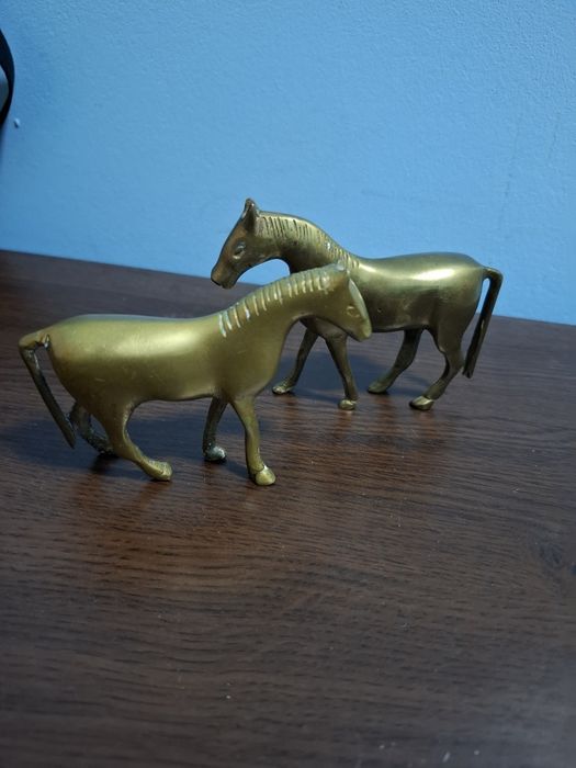 Бронзови кончета