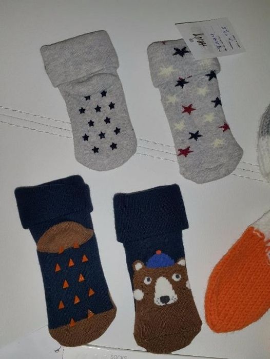 НМ чорапи, шапка и ръкавички, комплект / пижама Waikiki