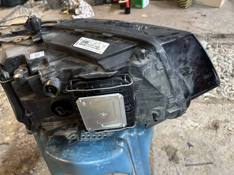 Фар за ауди Q5 фейс