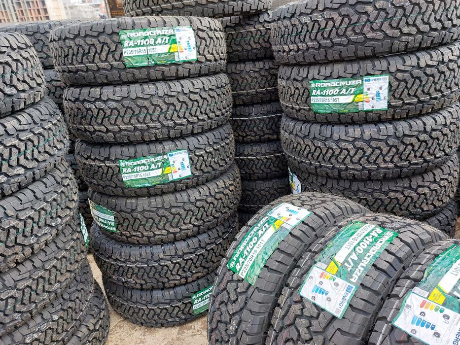 4БР. Нови Всесезонни гуми Roadcruza 235 75 15 dot4424