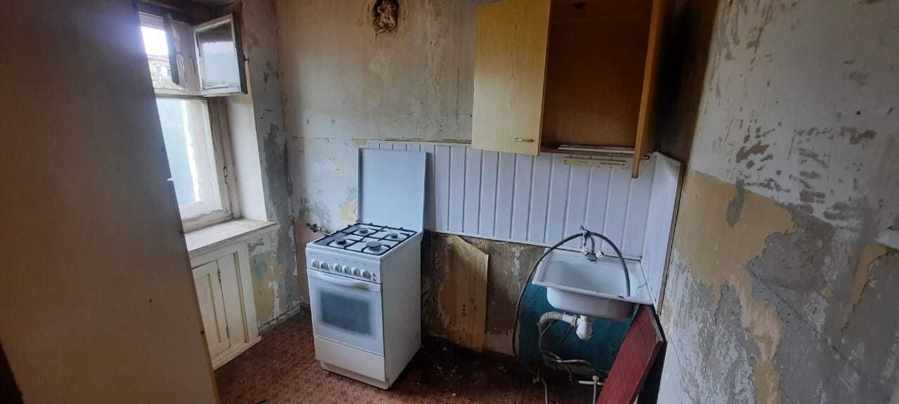 Продам 1-а ком кв-ру в 10 мкр.