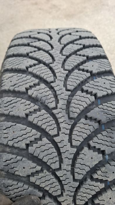 Джанти със зимни гуми БМВ стайл 33 5х120
