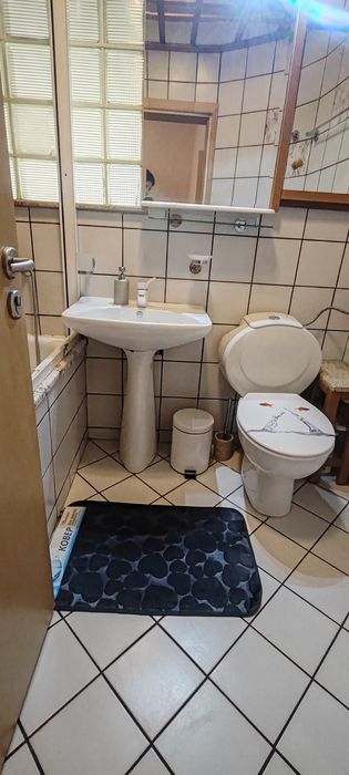 Дава се под наем Тристаен апартамент в София, Докторски паметник - 95 кв.м за 714 € - Снимка #12